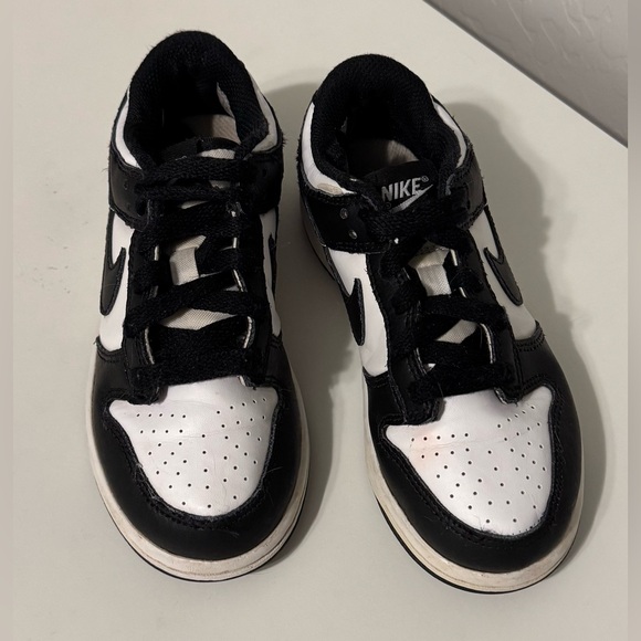 Nike Zoom Freak 4 “Zeus” cookies and cream sneakers. - Picture 3 of 5